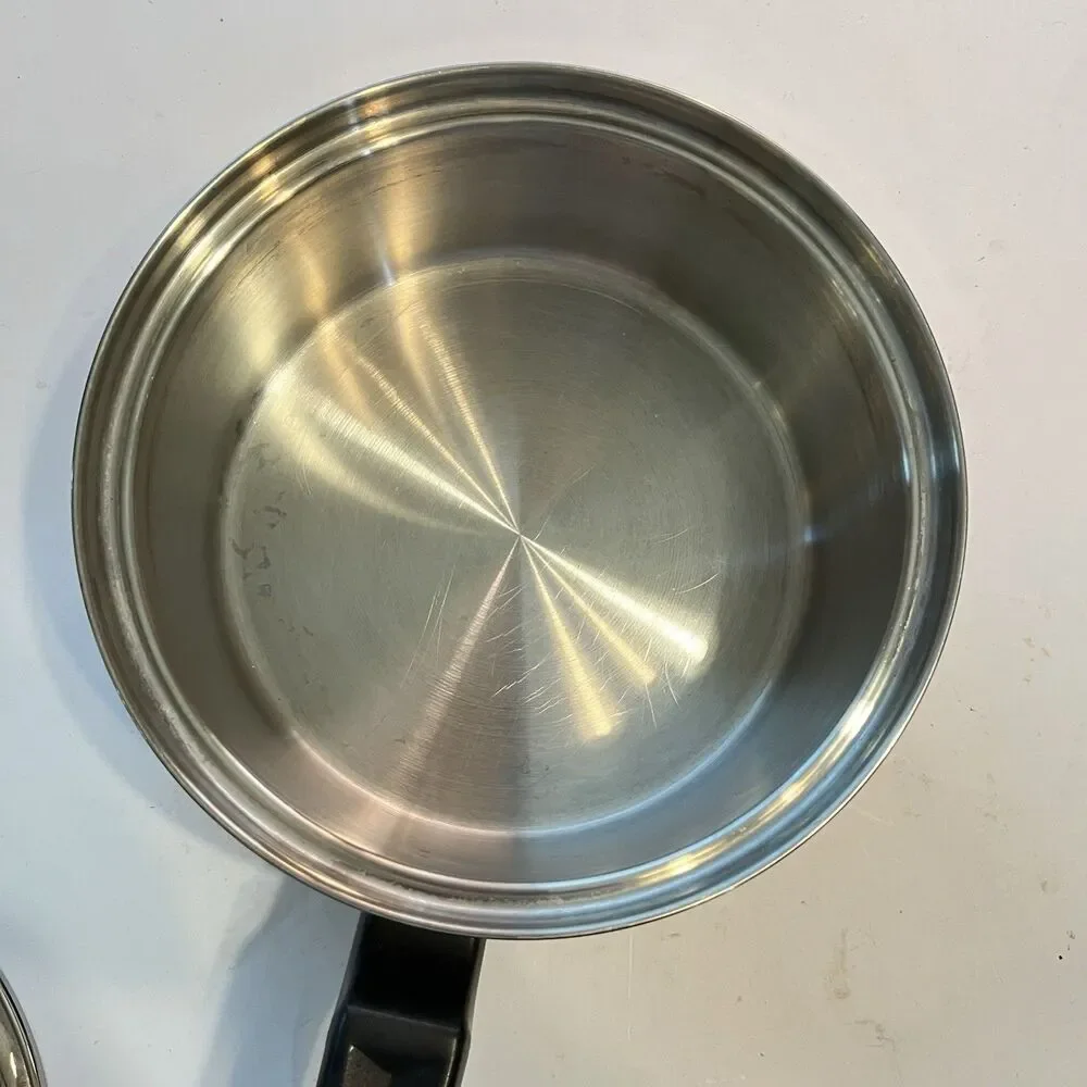 Royal Prestige 7 Ply SS Titanium Silver Alloy Copper 2 Quart Sauce Pan 7.5” &Lid